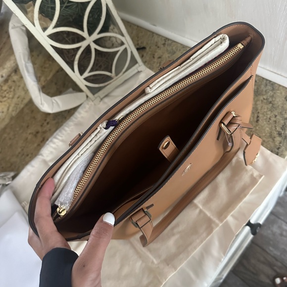 NEW NWT Tory Burch Robinson Small Tote Double Zip Tote Black Purse - Picture 6 of 11